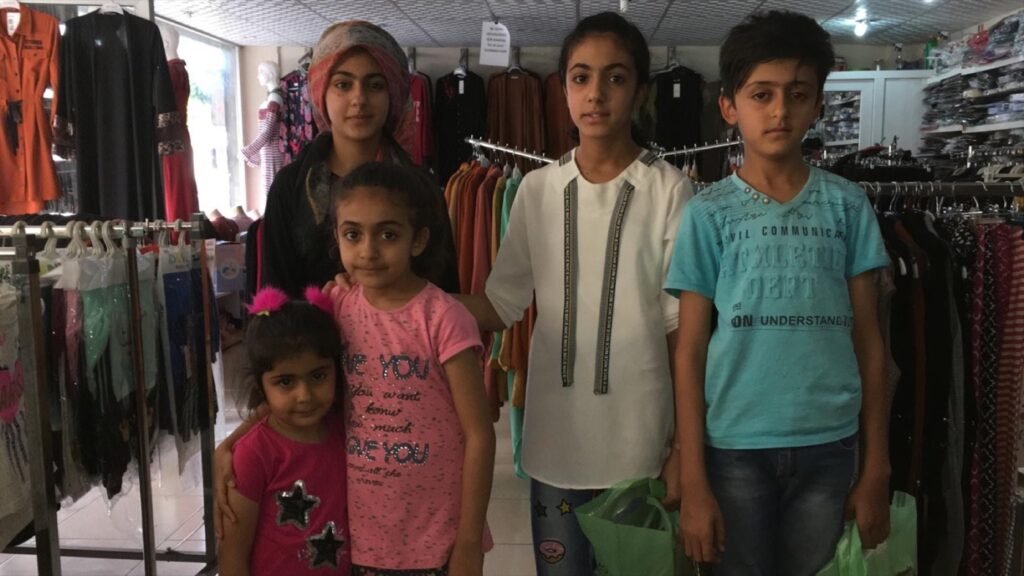 Çocuklara kışlık giyim desteği